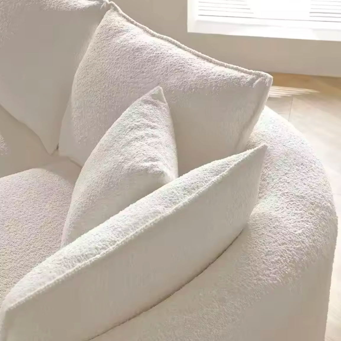 Jessica Sofa