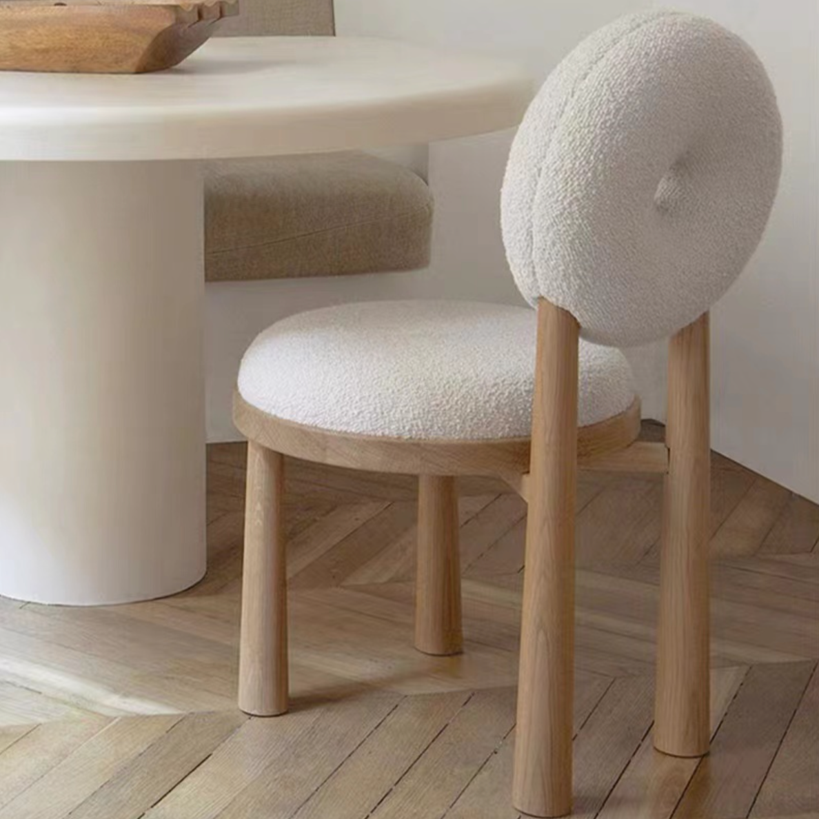 boucle-wooden-modern-chair