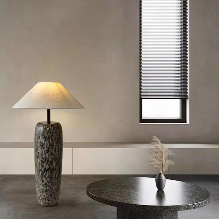 Akar Floor Lamp