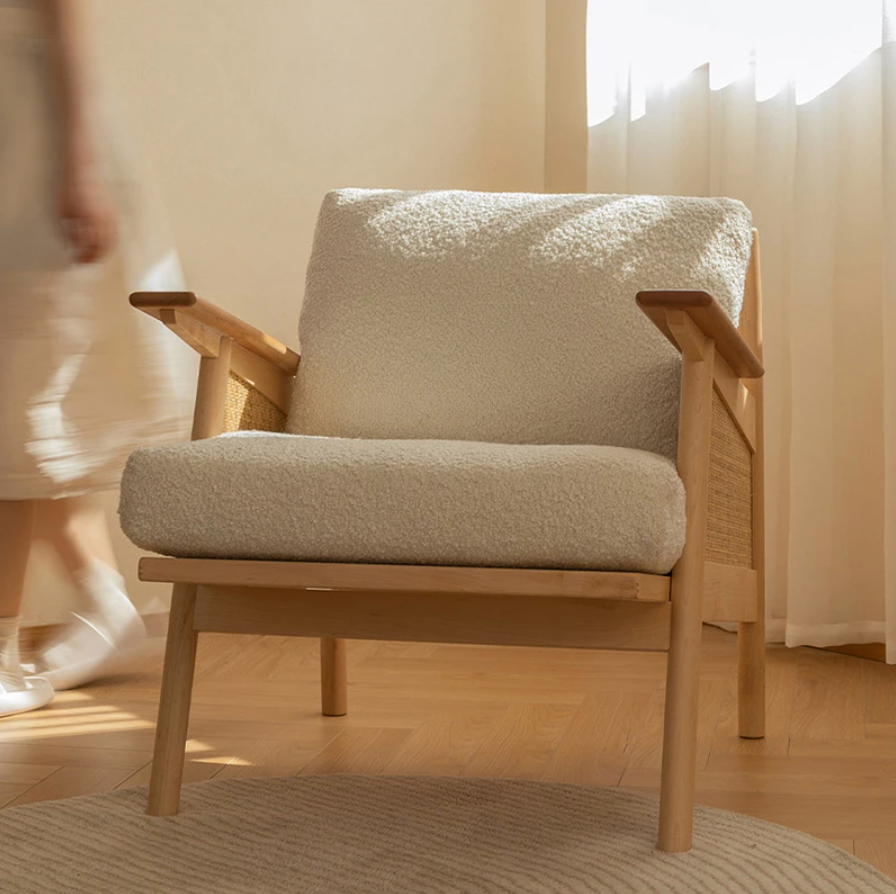 Stancé Armchair