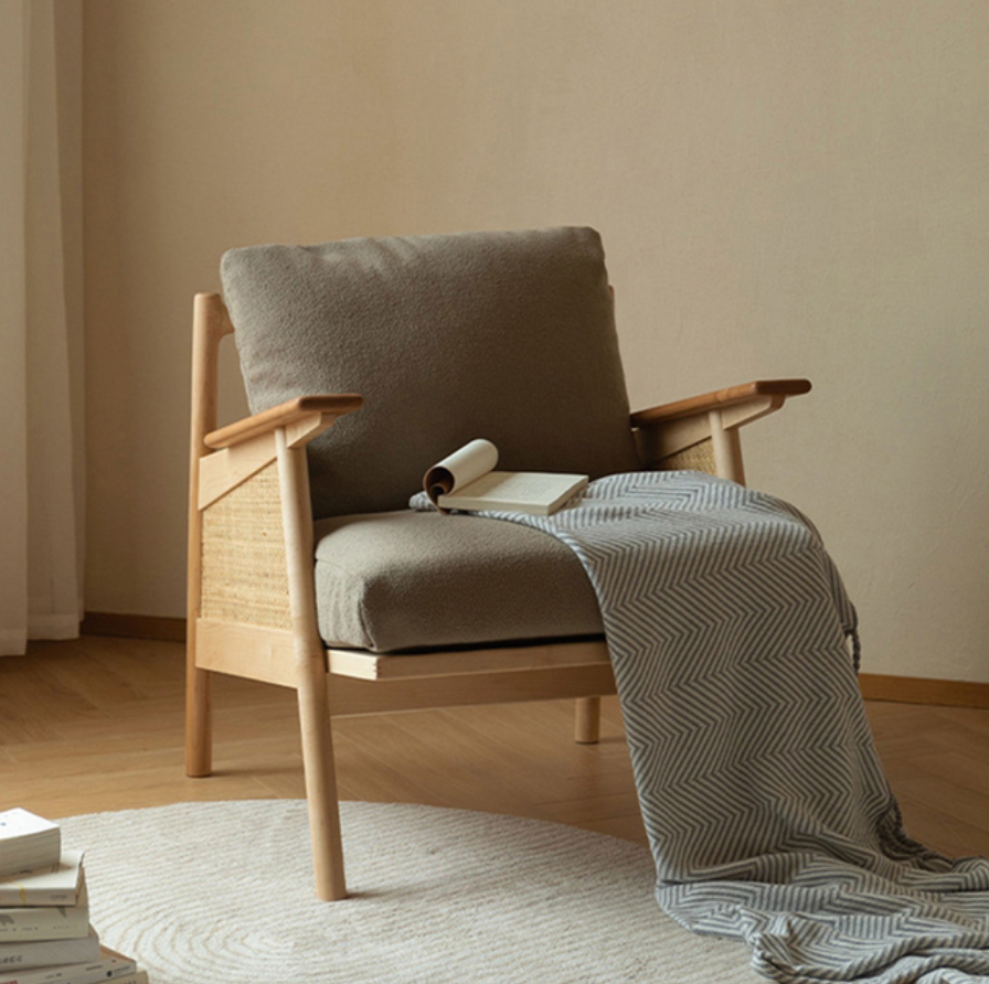 Stancé Armchair
