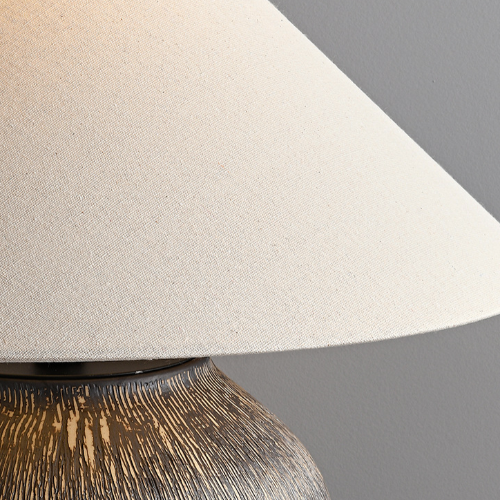 Akar Table Lamp