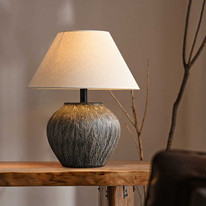 Akar Table Lamp
