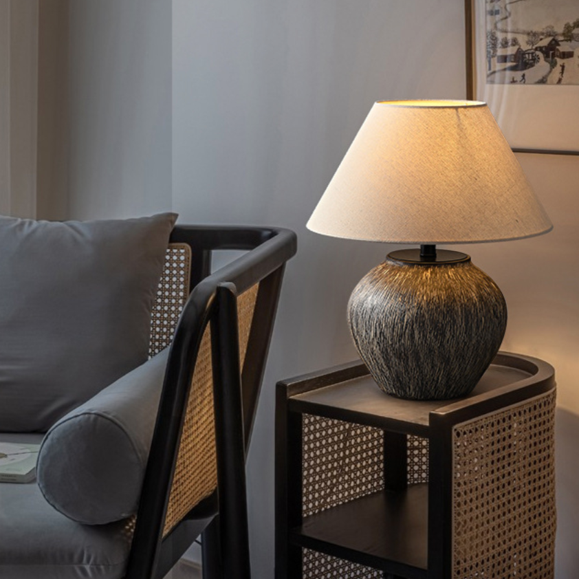 Akar Table Lamp