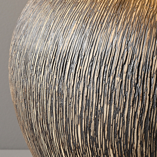 Akar Table Lamp